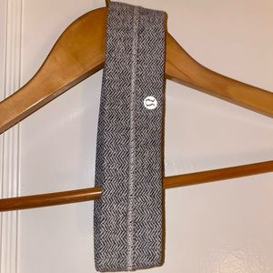 Will add for FREE to any bundle!! Lululemon Headband